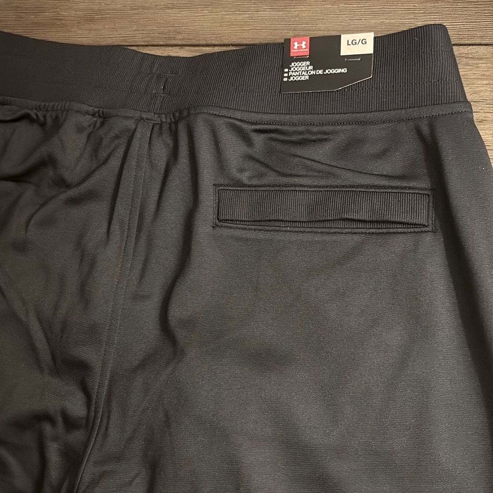NWT [Under Armour] UA Sportstyle Classic Black Joggers Sweatpants Men’s S or L - Picture 11 of 14